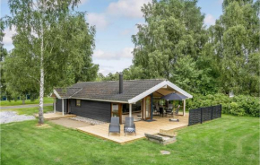 3 Bedroom Lovely Home In Væggerløse